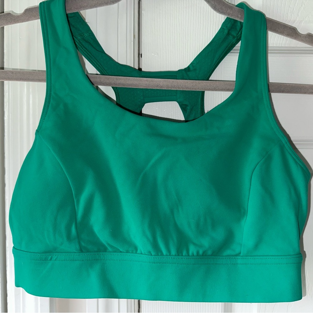 Lululemon sports bra C/D